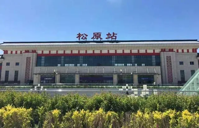 邯鄲到松原貨運(yùn)專(zhuān)線(xiàn) 上+門(mén)+接貨