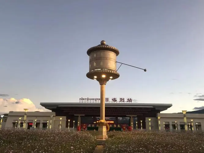 邯鄲到日喀則地區(qū)物流公司專(zhuān)線省錢(qián)又省心省準(zhǔn)時(shí)送達(dá)時(shí)+效+保+證